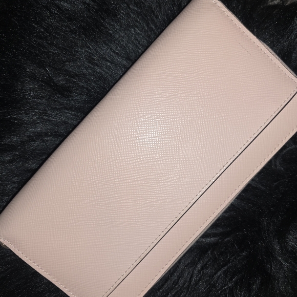 New Kate Spade Pink Zip Wallet - Picture 3 of 4